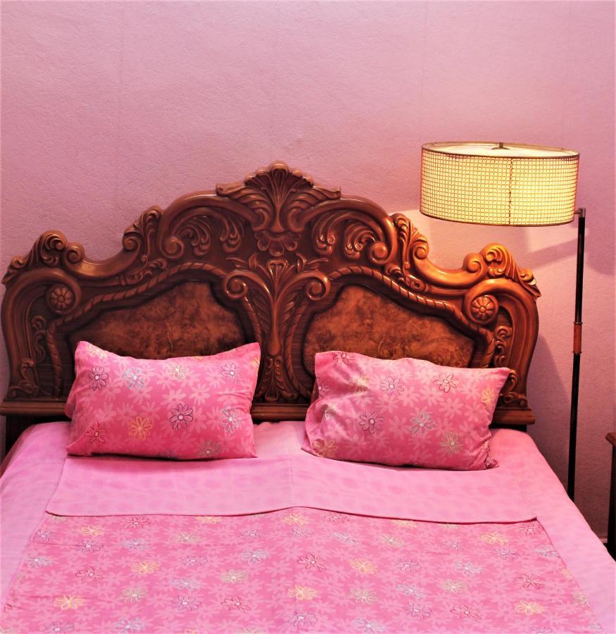 Guesthouse Medea On Pushkini 4 Κουτάισι Εξωτερικό φωτογραφία