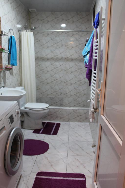 Guesthouse Medea On Pushkini 4 Κουτάισι Εξωτερικό φωτογραφία