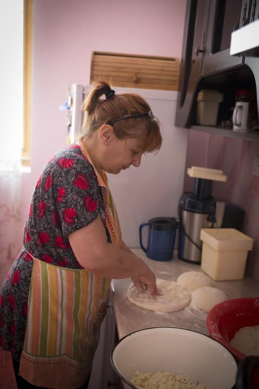 Guesthouse Medea On Pushkini 4 Κουτάισι Εξωτερικό φωτογραφία